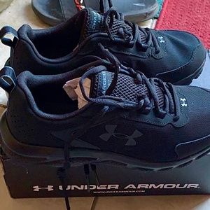 Under Armor Running Shoes(Multiple Sizes Available)